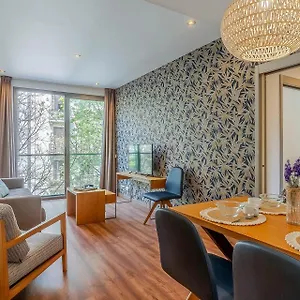 mh-apartments-family-barcelona.catalonia-hotels.com/