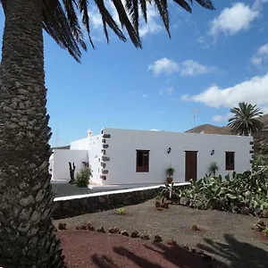 https://finca-de-los-abuelos.in-canary-islands.com